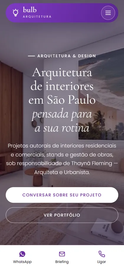 Página inicial do site Bulb Arquitetura no celular